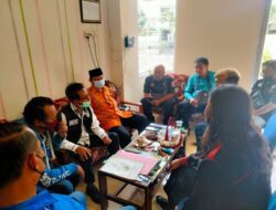 Gabungan LSM Dan Wartawan Yang Tergabung di Aliansi Antar Lembaga Mendatangi Kantor Dinas Koperasi