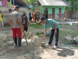 Pengurus Pesantren Melakukan Gotong Royong,Untuk Pembangunan Musholla Putri Pondok Pesantren Minhajussa’adah