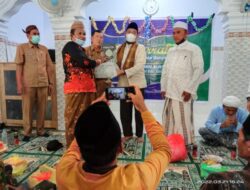 Silaturahmi Bupati Sumenep Ach. Fauzi S.H. M.H. di Ponpes Bustanul Khairat Desa Gendang Barat.