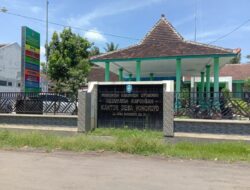 “Begini Jawaban Kepala Desa Wonokoyo Saat di Klarifikasi Awak Media Terkait Adanya Banner!!