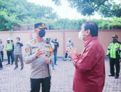 Pantau Pengaman Paskah, Kapolres Situbondo AKBP Andi Sinjaya Pastikan Keadaan Aman