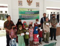 Pemerintah Kabupaten Bondowosa. Salurkan Bantuan Anak Yatim di Kecamatan Botolinggo.