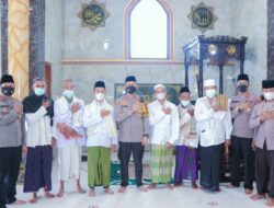 AKBP Andi Sinjaya Gelar Syiar Jumat, Himbau Takmir Masjid Sukseskan Program Satu Juta Vaksin Booster