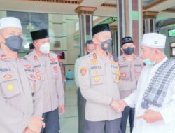 AKBP Andi Sinjaya Sinergi Takmir Masjid Dalam Syiar Jumat, Himbau Masyarakat Situbondo Tidak Gelar Takbir Keliling