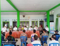 Bupati Bondowoso KH. Salwa Arifin Tinjau Langsung Sapi Warga Desa Jetis Yang Terpapar PMK