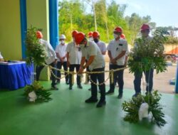 Dirut Perhutani Resmikan Pabrik Minyak Kayu Putih di Sukun Ponorogo