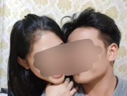 Sungguh Miris!! Oknum Ustad di Bondowoso Berfoto Mesra Dengan Wanita Bertato