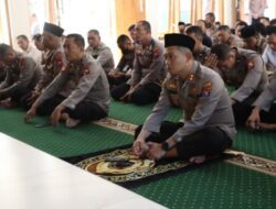 Kapolres Bondowoso Adakan Binrohtal Untuk Anggota Polres 