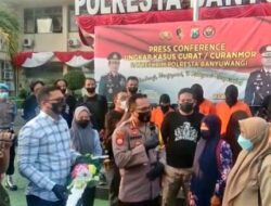 “Tim Macan Blambangan: Polresta Banyuwangi Tangkap Sindikat Curanmor, Sita Puluhan Motor Hasil Kejahatan dan Serahkan Kepada Pemiliknya”