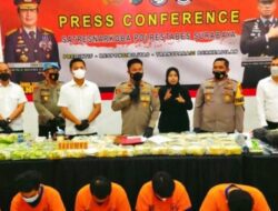 Satresnarkoba Polrestabes Surabaya Berhasil Tangkap 8 Tersangka, Pemilik 90,7 Kg Sabu dan 13,6 Kg