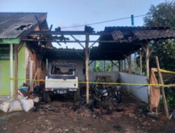 Aksi Perampokan di Silo jember, Uang Ratusan Juta Dijarah Mobil Roda dua di bakar dan Tiga Warga Terluka