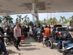 Masyarakat Bondowoso Anggap Sudah Biasa Kenaikan Harga BBM, Tidak Panic Buying