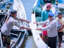 Polres Situbondo Sosialisasi Program Bantalan Sosial Kenaikan Harga BBM Kepada Masyarakat Nelayan