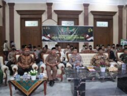 Maulid Nabi di Polres Bondowoso, Kapolres Bersama Stakeholder Dengarkan Ceramah Gus Muwaffiq