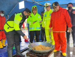 Tanggap Bencana Polres Blitar Kota Bersama Pemkot Dirikan Dapur Umum