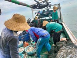 Ditpolairud Berhasil Amankan 14 Perahu Nelayan yang Menggunakan API Tidak Sesuai Ketentuan