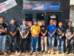 Edi Firman Edukasi Hukum di Basecamp Lensa Nusantara