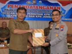 Polres Nganjuk bersama Perhutani Tandatangani MOU Terkait Pemberantas Illegal Logging