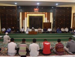 Meningkatkan Ketaqwaan Terhadap Tuhan YME Guna Mewujudkan SDM Unggul, Polres Bondowoso Melaksnakan Suber (Shubuh Berjamaah)