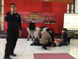 Tingkatkan Kemampuan Personel, Polres Pasuruan Kota Gelar Pelatihan Basic Life Support