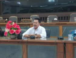 Talk Show IWO Situbondo, Sukses Telanjangi Kinerja Eksekutif Dan Legislatif