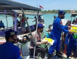 Polisi Peduli, Polres Sumenep Berbagi Untuk Warga Nelayan