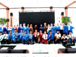 Bupati Situbondo Lepas Puluhan Siswa-Siswi Ikuti Lomba SEASO di Malaysia