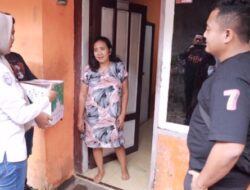 Keluarga Tahanan Yang Kurang Mampu Mendapat Bantuan Sembako Dari Polres Jember