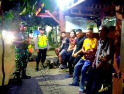 TNI – Polri di Ngawi Kompak Patroli Dialogis Jaga Kamtibmas