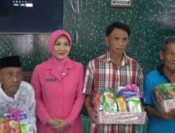 Jumat Berkah, Istri Kapolres Bondowoso Ny.Serla Bimo Kunjungi Panti Jompo