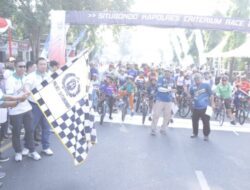 Ratusan Atlet Balap Sepeda Meriahkan Event Kapolres Situbondo Criterium Race 2023