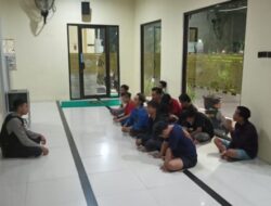 Polisi Beri Sanksi 11 Pemuda Yang Pesta Mira di Dam Kotakan Baca Sholat Nariyah 50 Kali