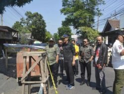 Pastikan Pembangunan Jalan Selesai Tepat Waktu, Pj Bupati Bondowoso Lakukan Monitoring
