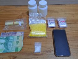 Satresnarkoba Polres Situbondo Tangkap Tersangka Penyimpan dan Pengedar Okerbaya di Banyuglugur