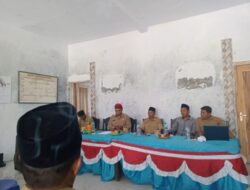 Camat Raas Gelar Musyawarah Pengangkatan Plt Sekdes dan Kasun Banlendur Desa Ketupat