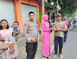 Kapolsek Prenduan dan Bhayangkari Ranting Prenduan Berbagi Takjil dan Buka Bersama