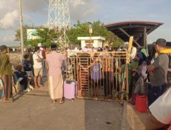 Dua Kali SK Mutasi Kadis Oknum Honorer Perhubungan Raas Tidak Jera, Diduga Tetap Menjadi Calo Tiket Kapal