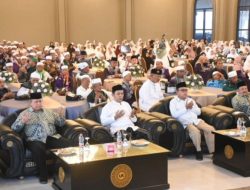 Bupati Situbondo Bersama Wabup Sambut Kedatangan Ratusan Jemaah Haji di Utama Raya