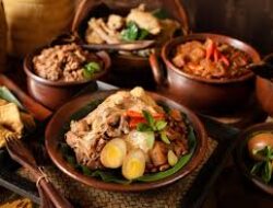 Ciri Khas Makanan Jawa Tengah: Rasa Manis, Filosofi Hidup, dan Tradisi yang Bertahan