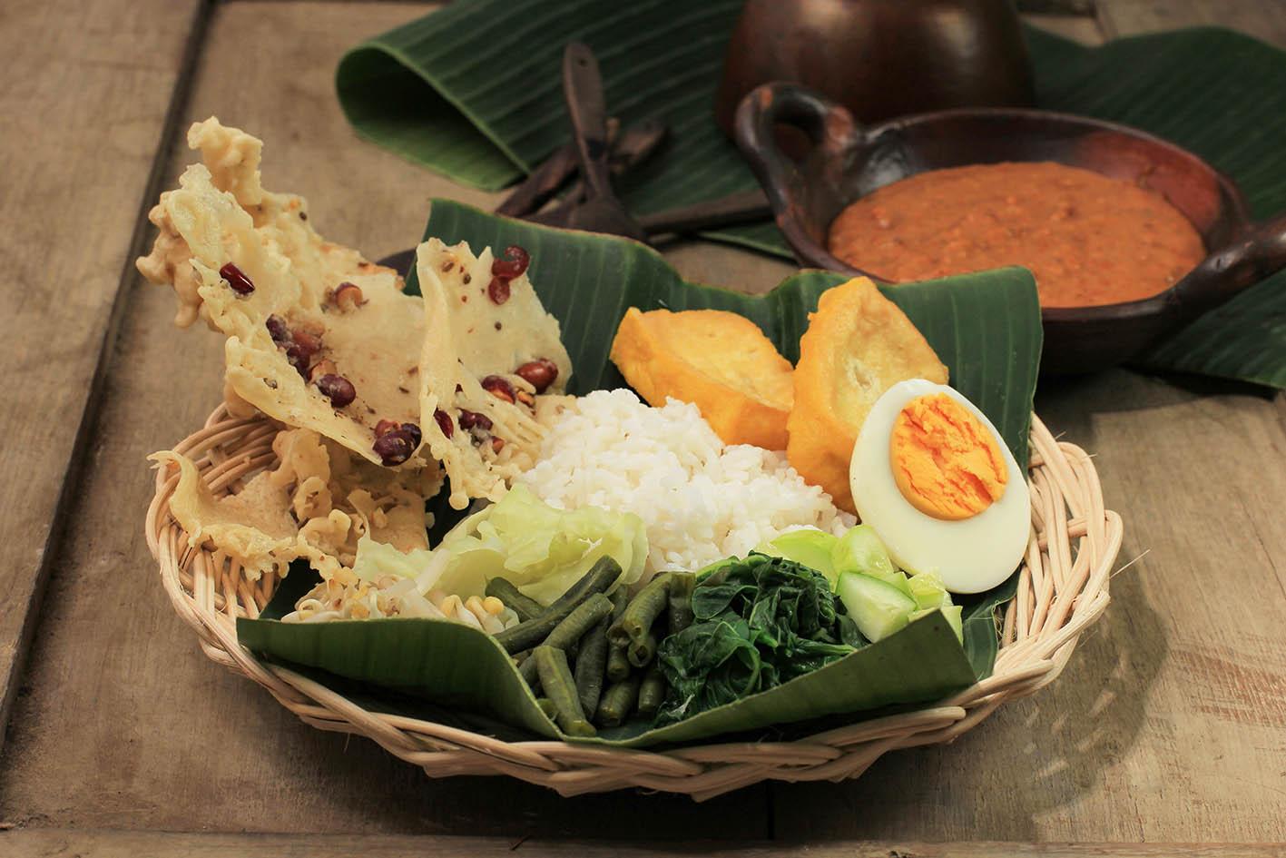 warisan budaya makanan tradisional jawa