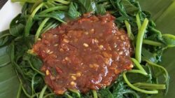 Brambang Asem: Kuliner Sederhana Khas Solo dengan Rasa Pedas Asam yang Bikin Nagih