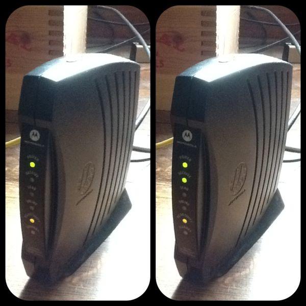 Ilustrasi router WiFi rumah untuk pembahasan delapan bit