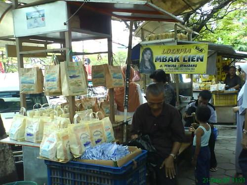 Jalur jalan kaki Semarang