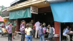 Panduan Sarapan Pagi di Kota Lama Semarang: Rute Kuliner Jalan Kaki yang Praktis