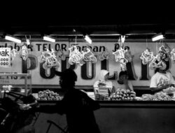 5 Rute Kuliner Malam Khas Jawa untuk Jalan Santai Akhir Pekan