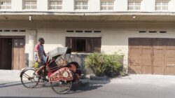 Itinerary Solo Lama: Pura Mangkunegaran, Kampung Batik Laweyan, dan Jeda Timlo-Selat Solo