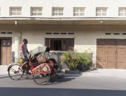 Itinerary Solo Lama: Pura Mangkunegaran, Kampung Batik Laweyan, dan Jeda Timlo-Selat Solo