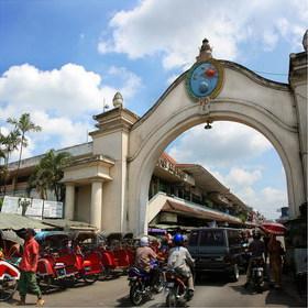 itinerary wisata dan kuliner malam Solo