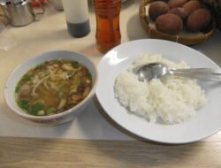 Sarapan Soto Kudus Pagi Hari: Rute 6 Warung Legendaris yang Mudah Dijangkau